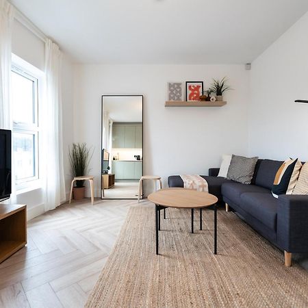 The Battersea Place - Charming 4Bdr Flat London Exterior photo