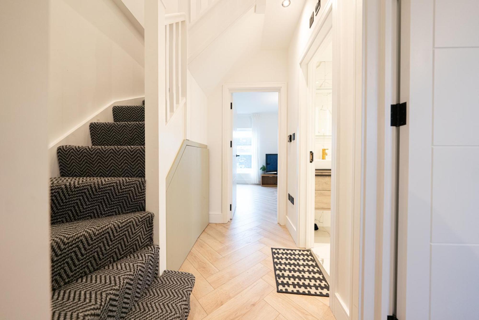 The Battersea Place - Charming 4Bdr Flat London Exterior photo